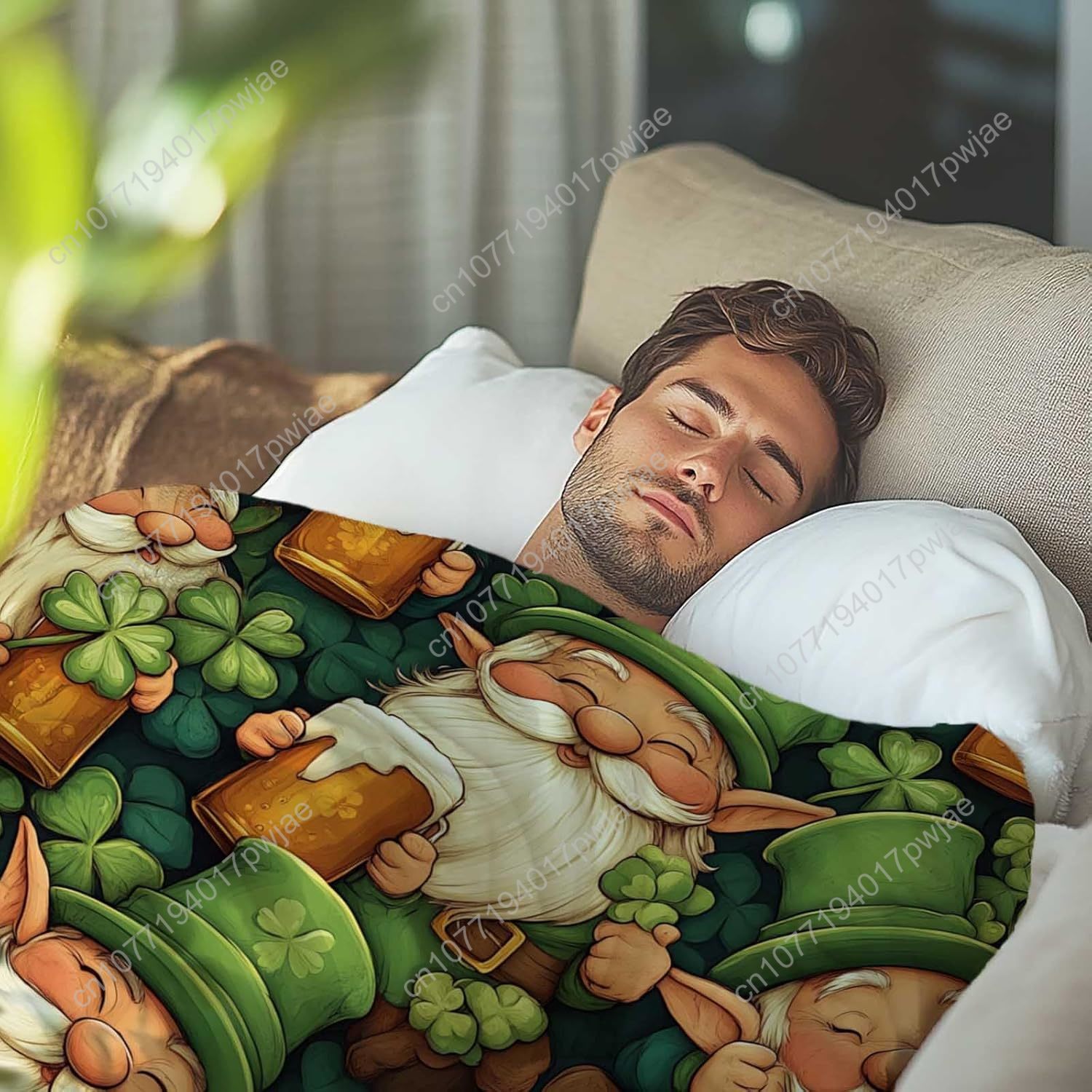 Couverture Gnome de la Saint-P - Home Textiles & Furnishings avis et prix